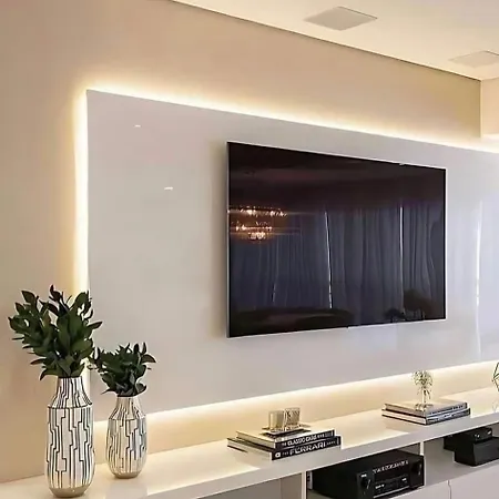 Hanza Tower Prestige Lux 20 & Pool