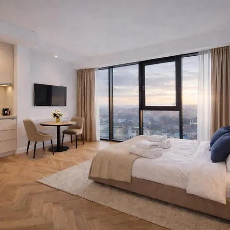 Hanza Tower Prestige Lux 20 & Pool Apartment *