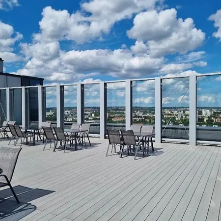 Hanza Tower Prestige Lux 20 & Pool Апартаменти *