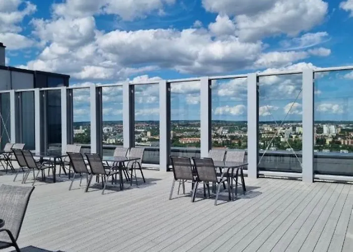 Hanza Tower Prestige Lux 20 & Pool Appartement *